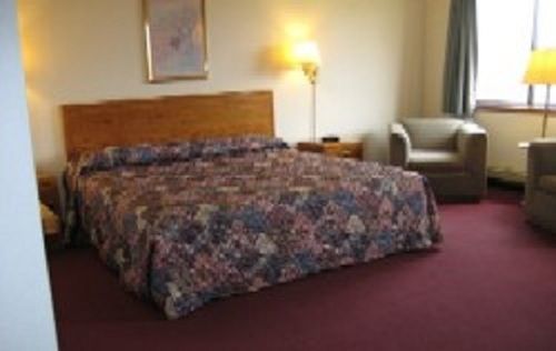 Amerivu Inn & Suites-Avon Esterno foto
